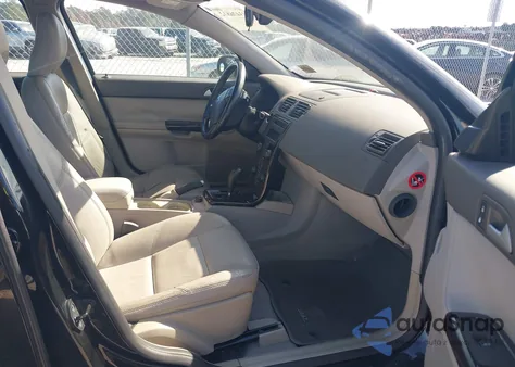 2007 Volvo S40 2.4I from USA, damaged, VIN YV1MS382772289874